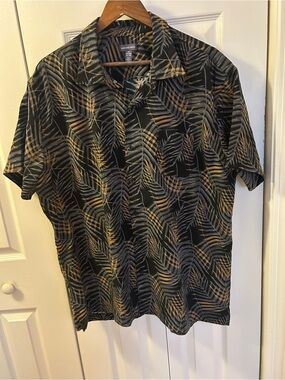 Van Heusen Black Short-Sleeve Palm Leaf Button-Down Shirt Size XXL